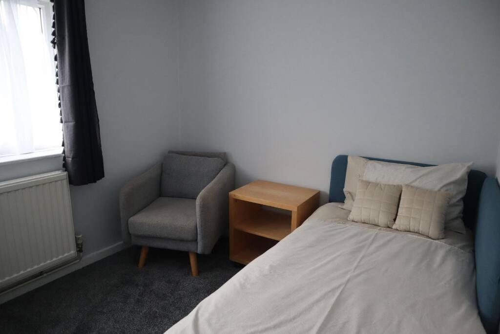 Charming 3bed In High