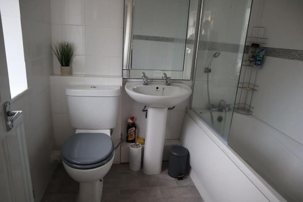 Дом отдыха Charming 3bed In High Барнет