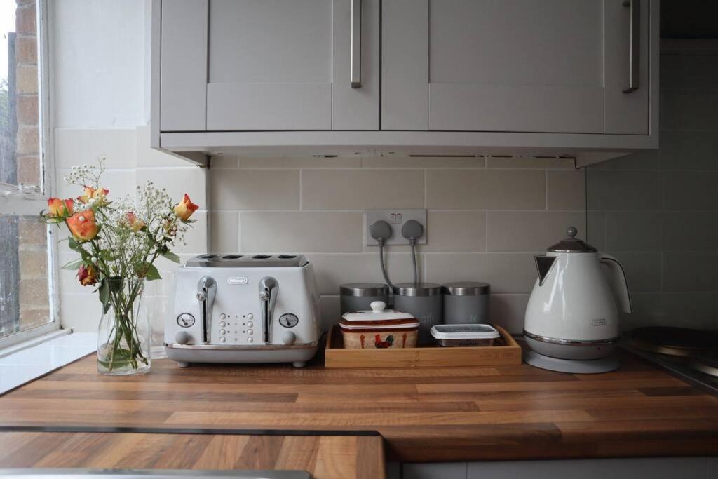Charming 3bed In High Holiday home Barnet