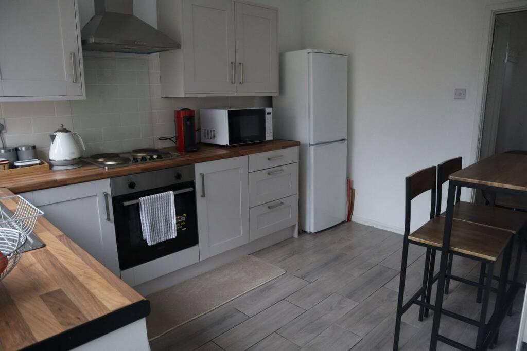 Charming 3bed In High
